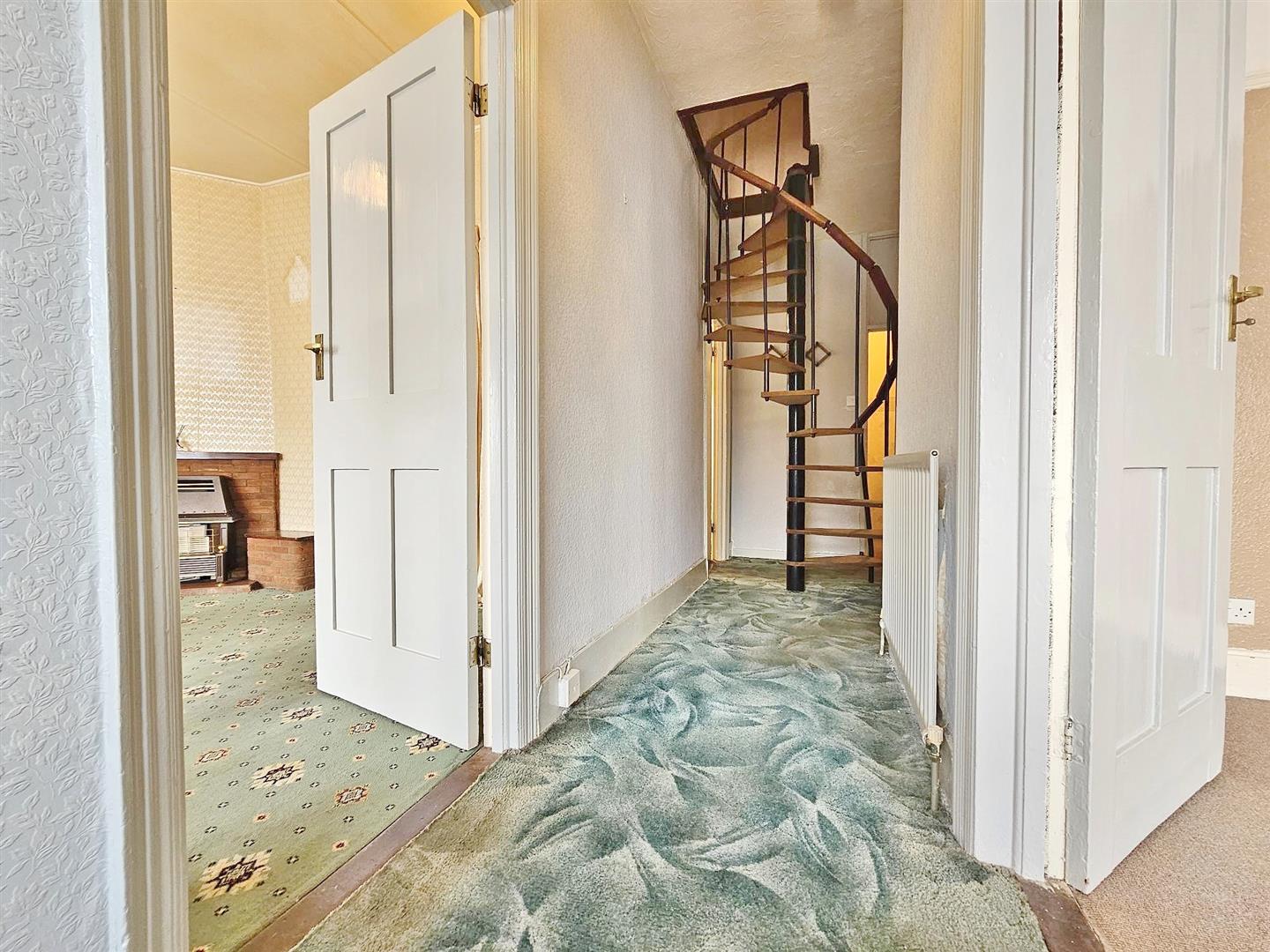 Kirby Road, Walton On The Naze Sheen's